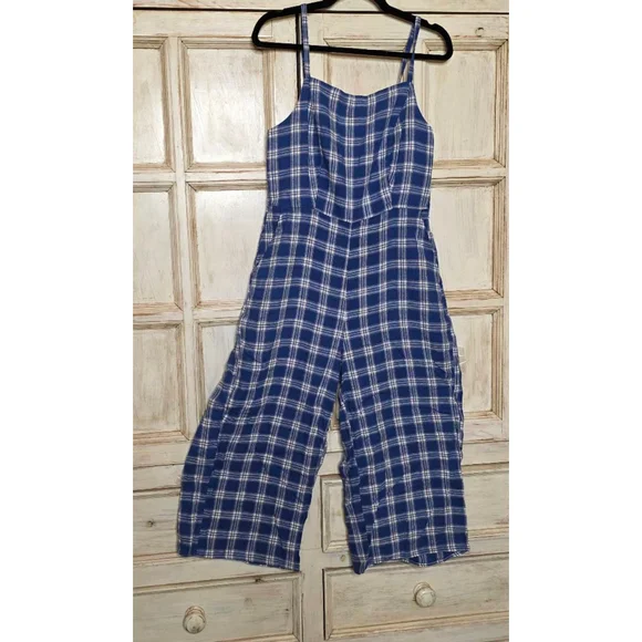 Women's Old Navy Blue White Plaid Cropped Square Neck Jumpsiit size M - Picture 2 of 10